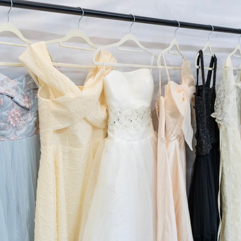 A Journey into the Charms of Secondhand Vintage Clothing