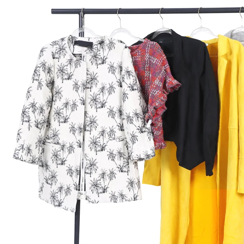 Select ZARA Winter - Style 4 - Front View